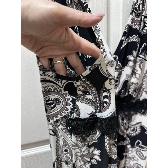 Soma Intimates Long Maxi Nightgown Size Large Sleeveless Paisley Black/White - Picture 4 of 7